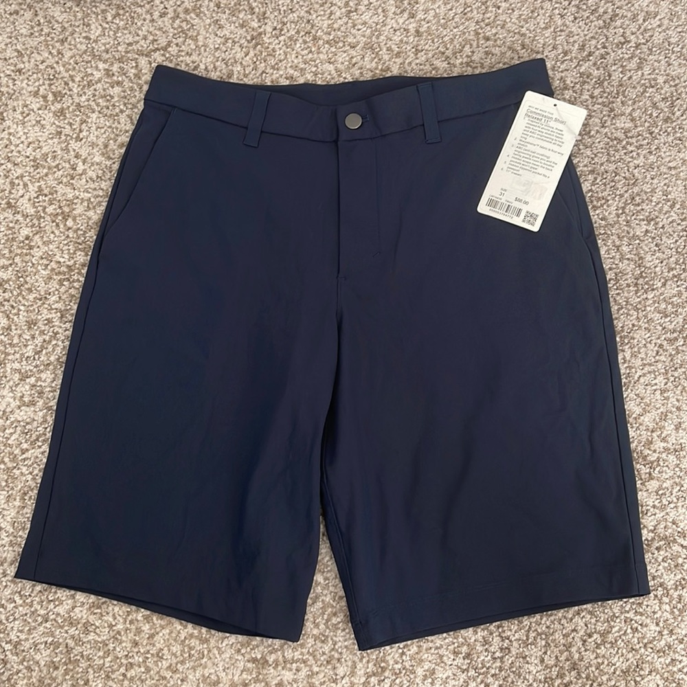 Lululemon Men's Commission Shorts Relaxed 11" Inseam, NWT